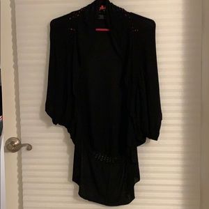 Black Shaw with sleeves